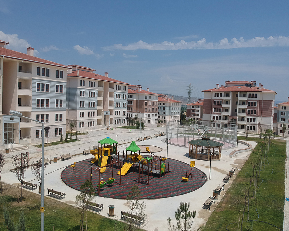 Tamamlanan Projeler 16 Denizli-Sarayköy 403 adet Konut Yapımı
