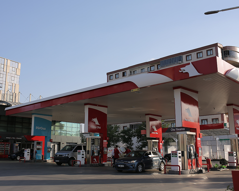 Tamamlanan Projeler 24 Diyarbakır-Bağcılar Petrol Ofisi Bayisi Arsa ve Yapımı (2.500 m2)
