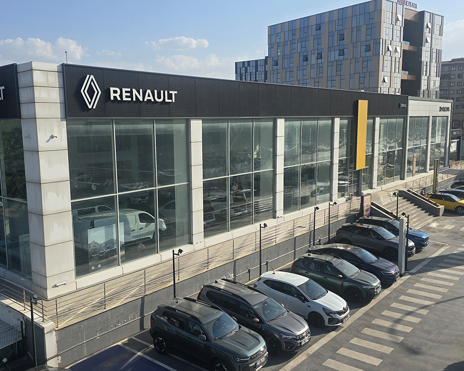 Tamamlanan Projeler 25 Diyarbakır-Bağcılar Renault Bayi Showroom ve Servisi (10.500 m2)